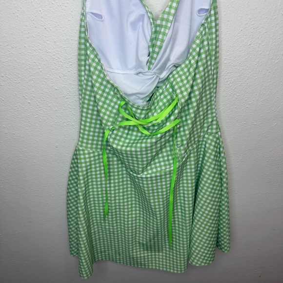 NWT Retro Stage Green and White One Piece Bathing Suiy Size Medium - Picture 11 of 14